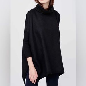 {Cuyana} Baby Alpaca Oversized Turtleneck Sweater in Black - Women's